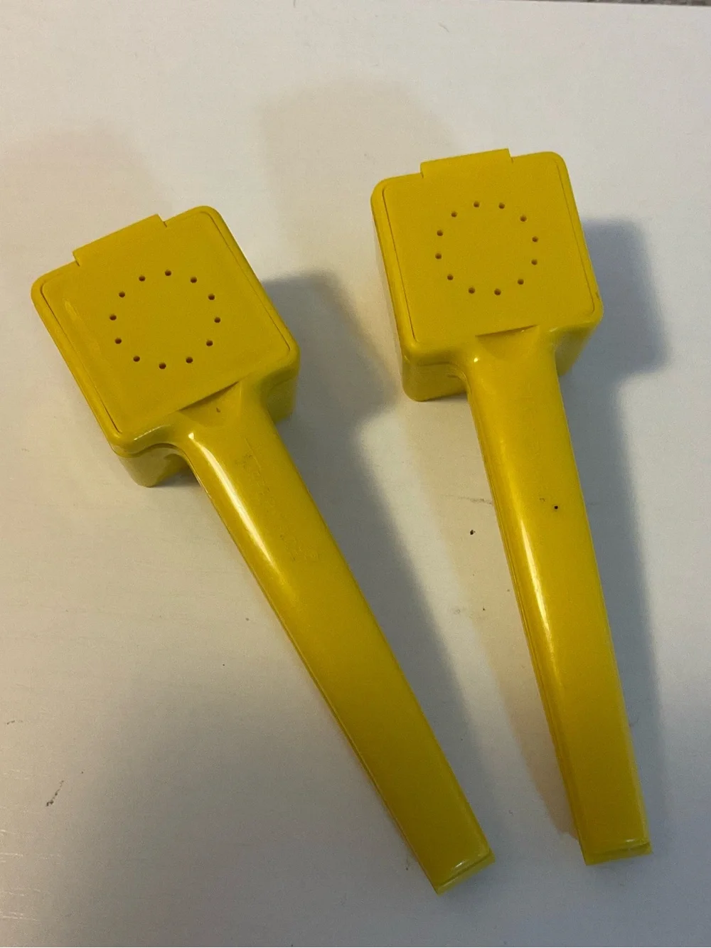 Vintage Tupperware corn huggers butter and salt spreader